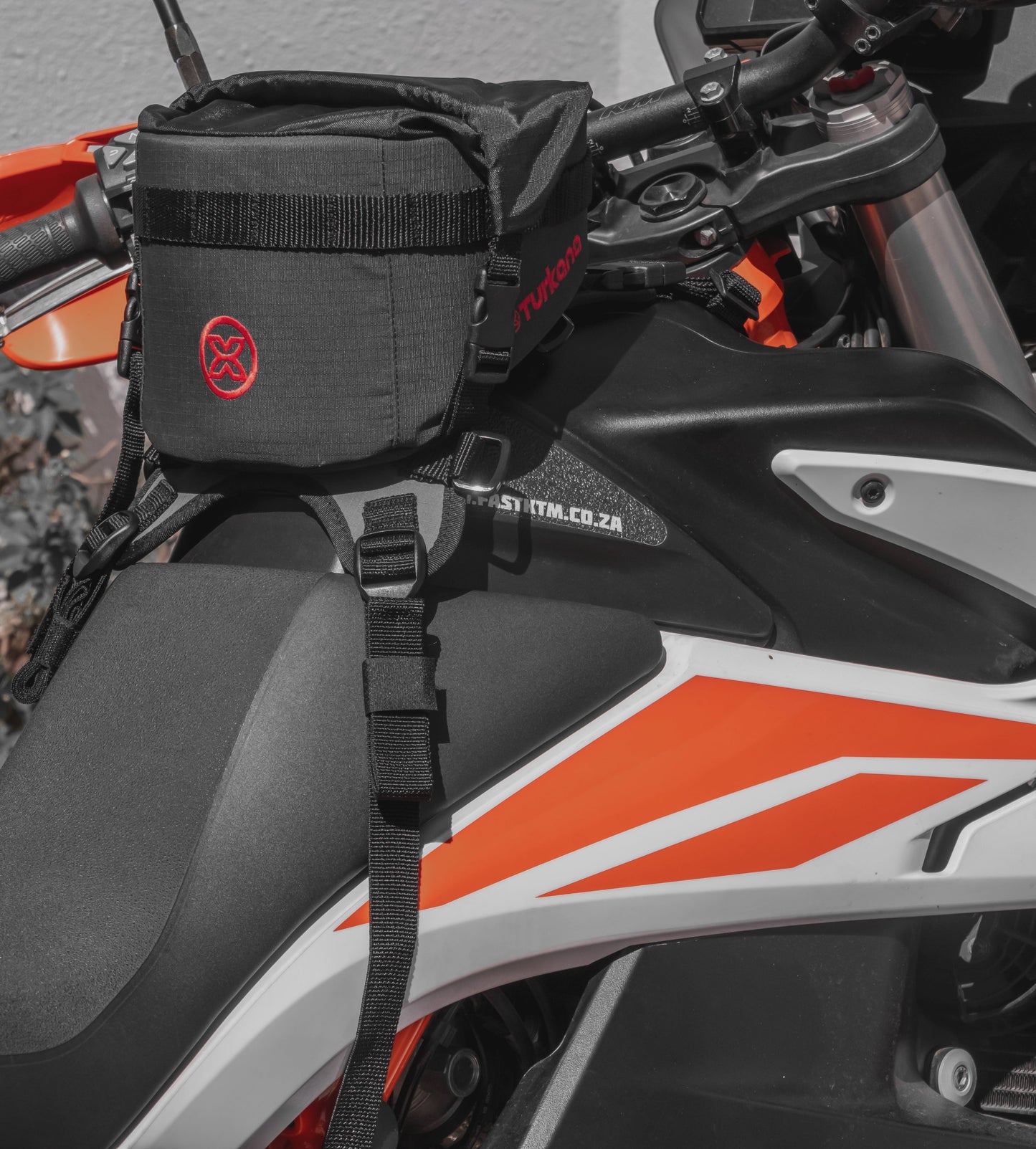 Turkana GeckoGrip™ M.O.L.L.E. Tank Harnesses