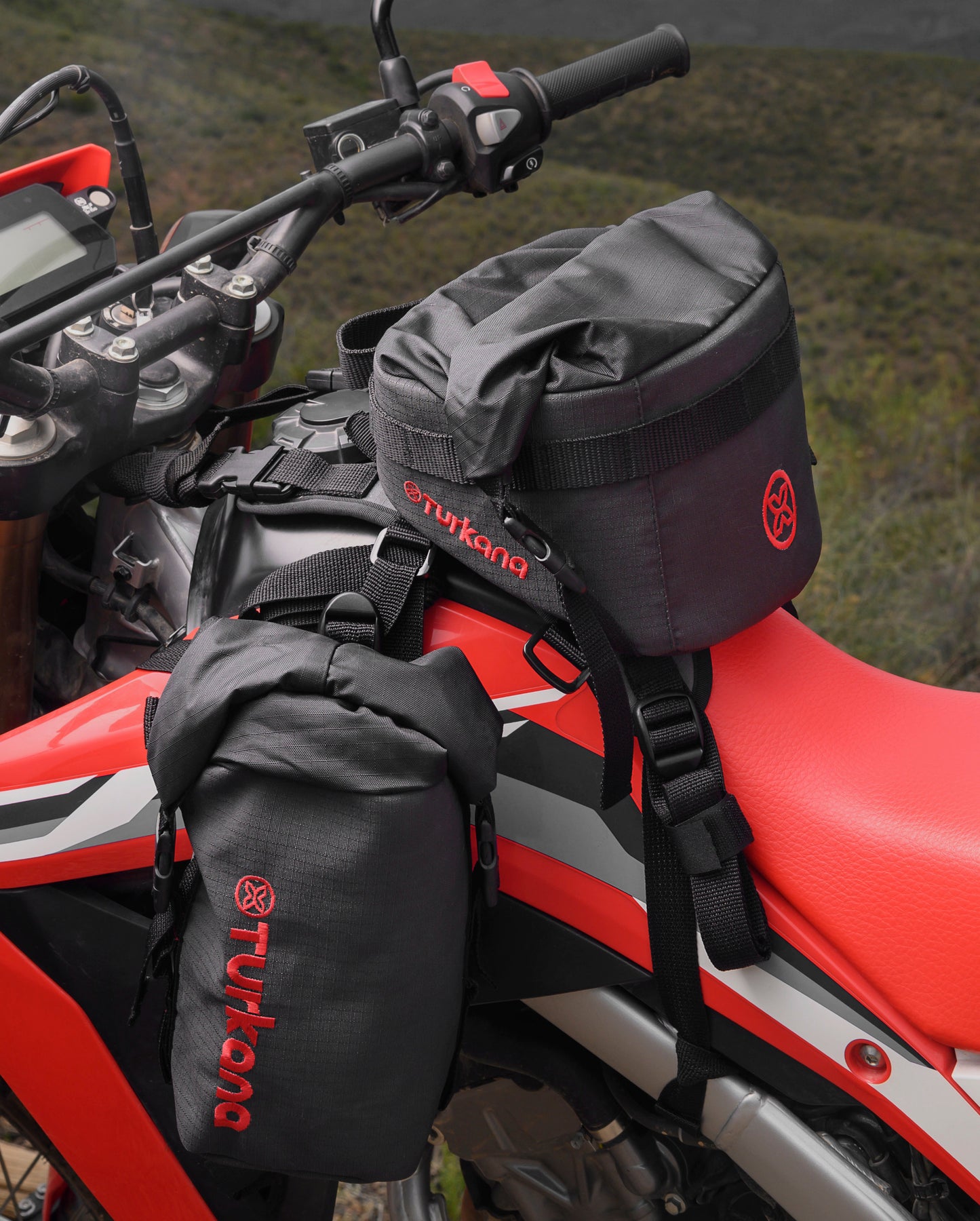 Turkana GeckoGrip™ M.O.L.L.E. Tank Harnesses