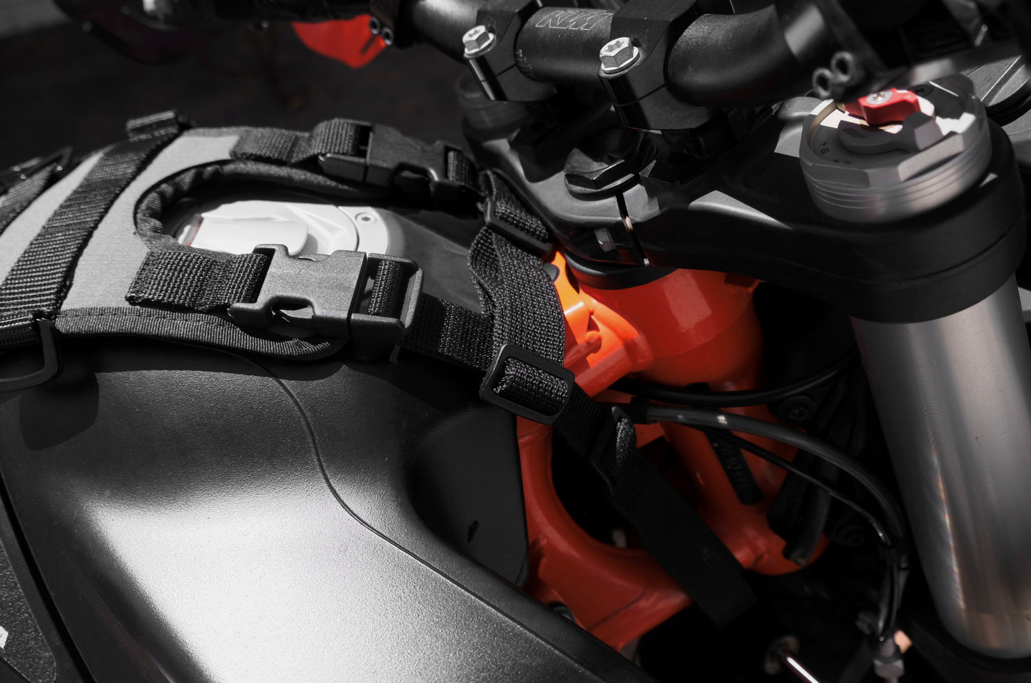 Turkana GeckoGrip™ M.O.L.L.E. Tank Harnesses