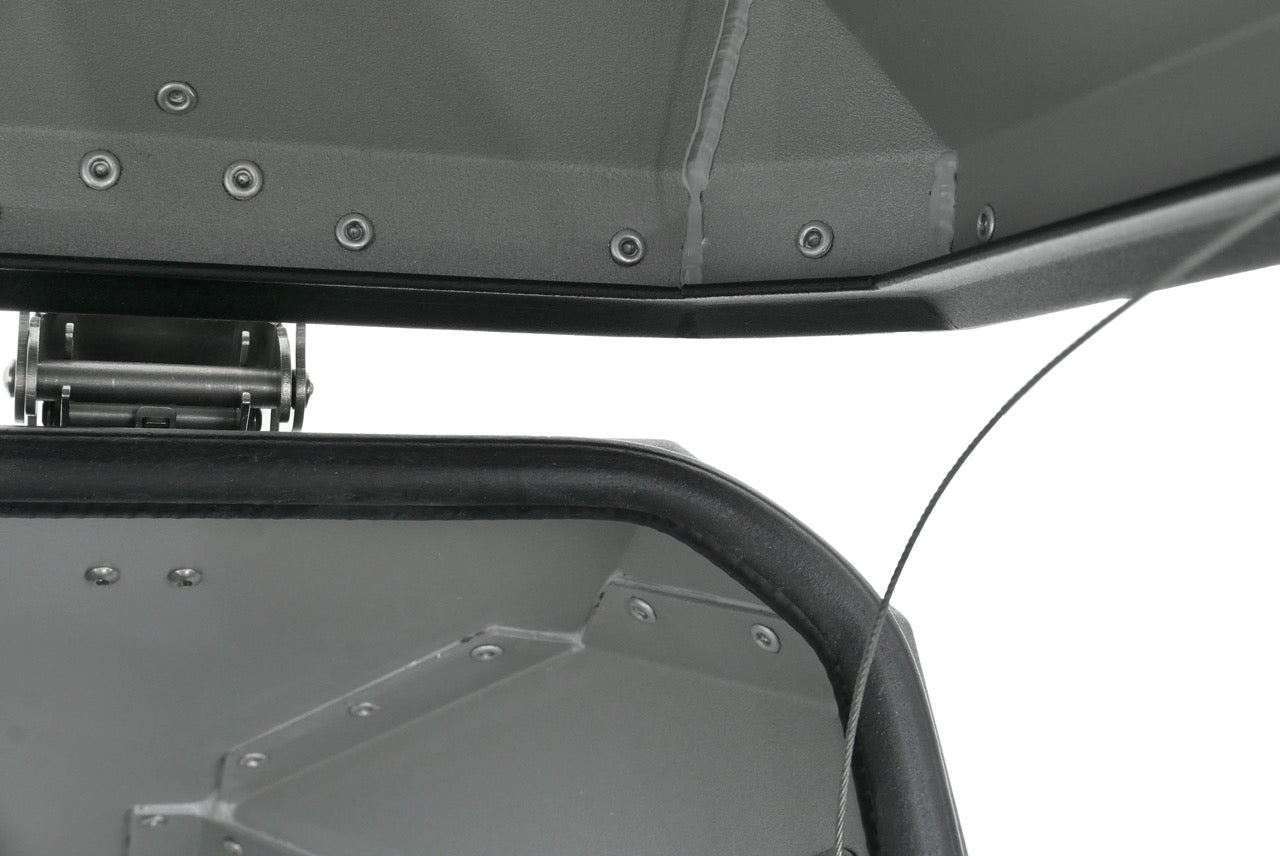 Aluminum Touring Luggage - Rhino Case™ - 38L RIGHT Hard Side Case Pannier