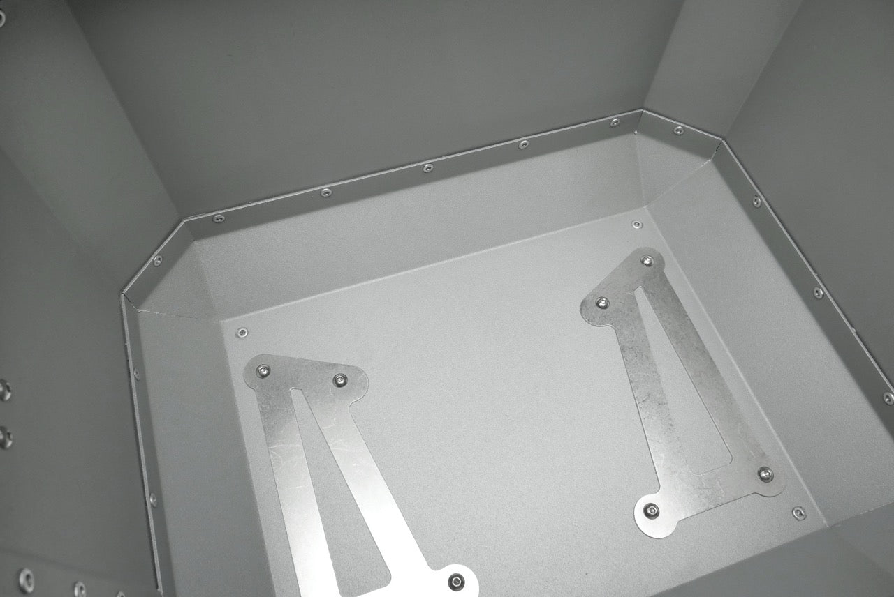 Aluminum Touring Luggage - Rhino Case™ - 32L Top Case