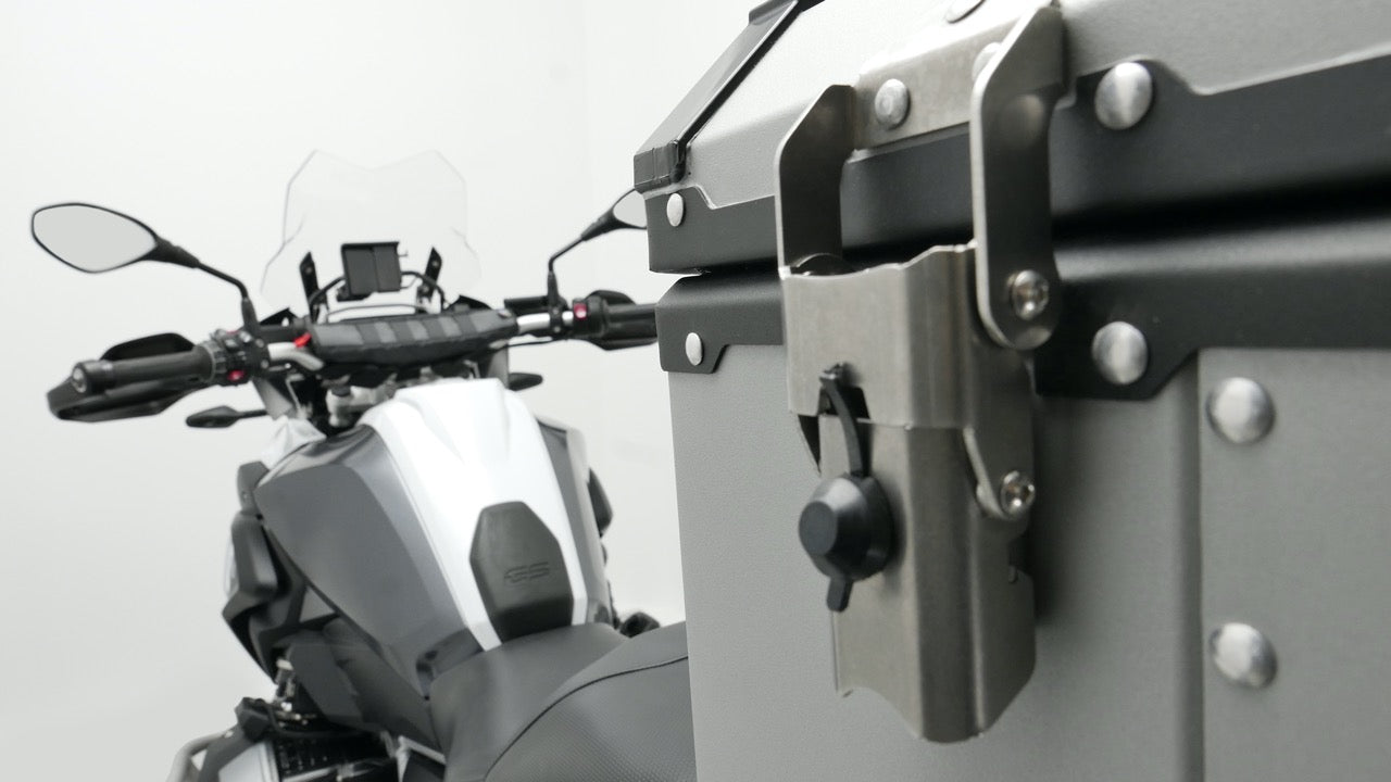 Aluminum Touring Luggage - Rhino Case™ - 32L Top Case