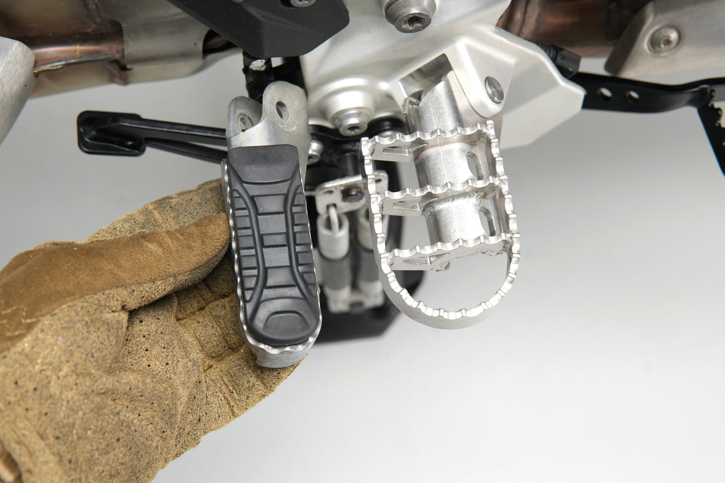 Wide Foot Pegs - Stainless Steel - BMW F850GS & ADV / F750/800GS