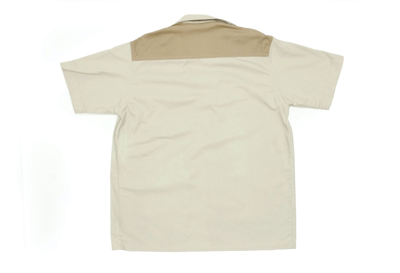 Dirt Road™ - Men’s Short Sleeve Shirt / Button with Renedian Logo (Beige/Brown)